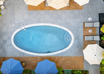 Royal Grove Waikiki